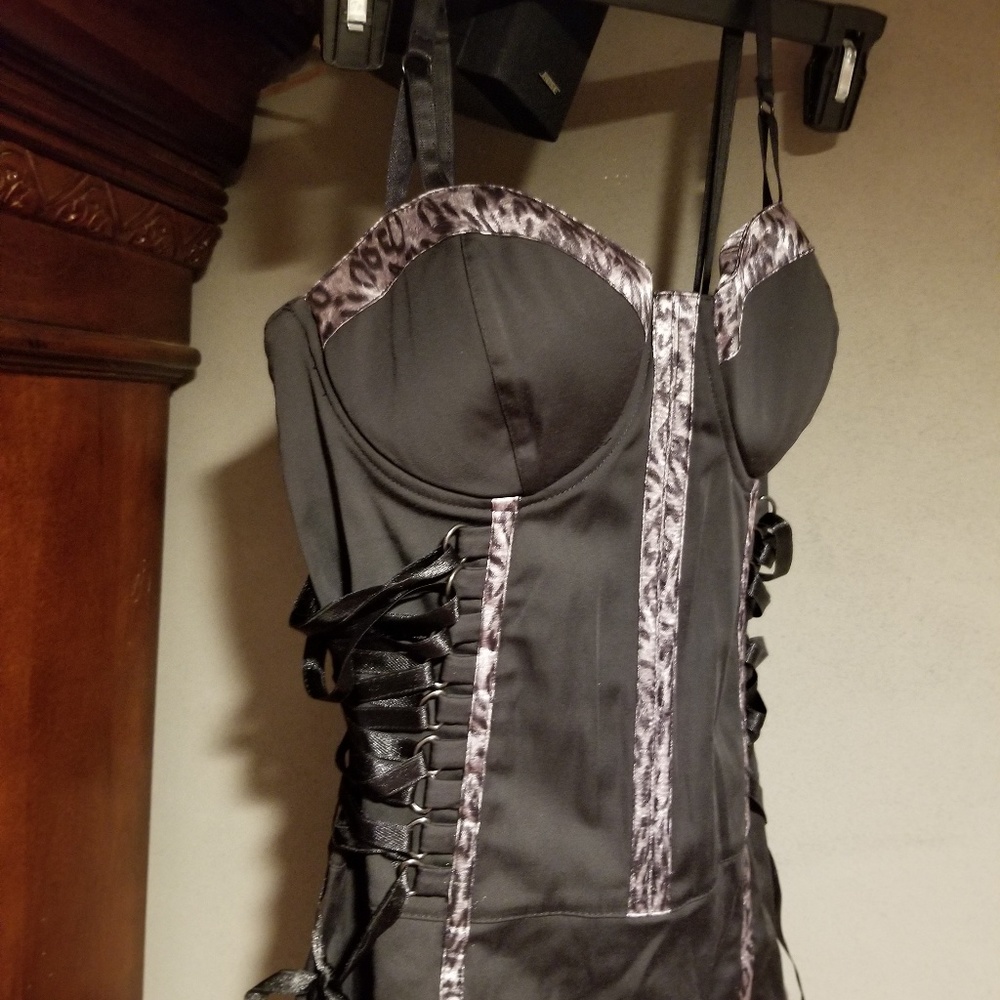 Guess dress size3
